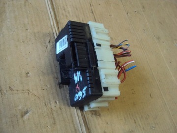 фото thumb №1, Коробка запобіжників volvo s60 v60 xc60 2010-