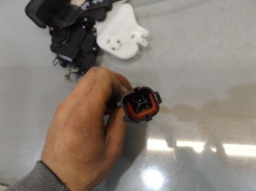 фото thumb №5, Замок двері правий перед kia sedona