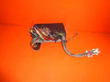 фото thumb №6, Коробка предохранителей opel astra ii 2.0 90589985
