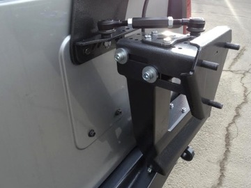 фото thumb №16, Кріплення підвіска колеса запасного patrol y61 gu4