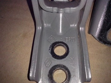 фото thumb №4, Петля двері renault kadjar