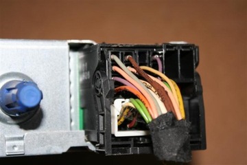 фото thumb №3, Радио mp3 cd peugeot 308 96662671xh03