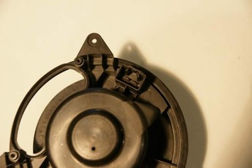 фото thumb №8, Воздуходувка вентилятор focus mondeo iii 3 ac europa