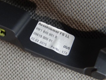 фото thumb №3, Audi a4 b9 решётка воздуховод 8w1820901b