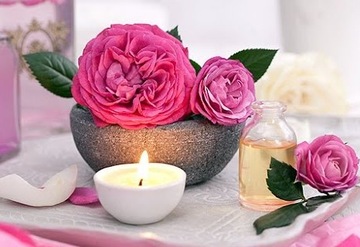THE BODY SHOP Zestaw kosmetyków British Rose Gift Prezent Róża Walentynki