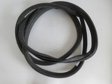 фото thumb №1, Prius plus прокладка двері передніх правий перед