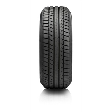 4 летние шины 195/65R15 Kormoran Road