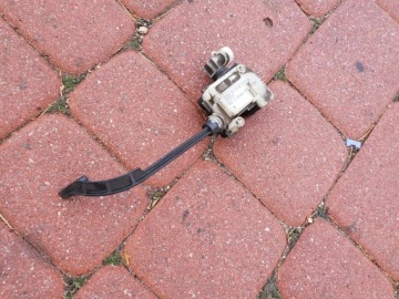 Купить Привод крышка заливной opel insignia 13501151, фото thumb