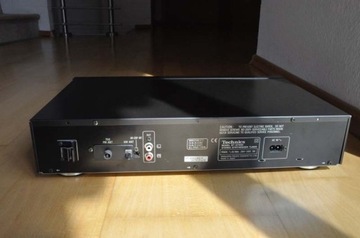 ST-GT650 Technics Стереосинтезатор Радиотюнер