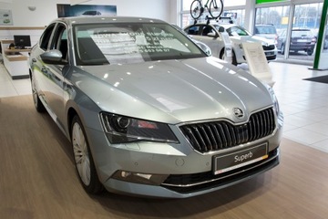 SKODA SUPERB III 5D ЛИФТБАК БАМПЕР КРЫШКА