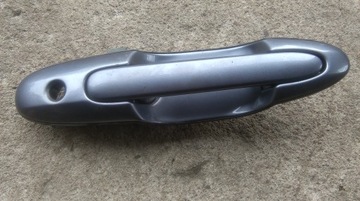 Mazda mpv ручка наружная правая передняя фото №1