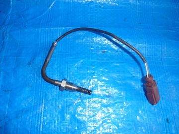 Датчик температури audi q7 a8 4.2 tdi 05a906088 фото №1