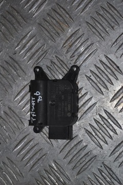 Двигунчик нагрівача vw passat b6 фото №1