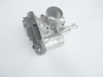 Mitsubishi colt smart1,3 дросельна заслінка фото №1