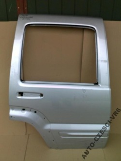 дверь задняя правая CHEROKEE 2005r->