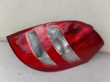 правый задний фонарь MERCEDES W169