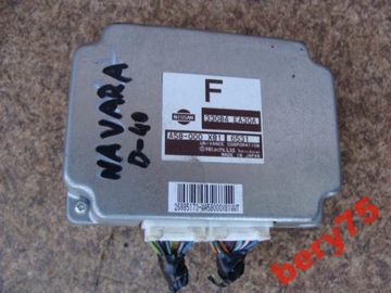 Nissan navara d40 06r block hull fuse, фото