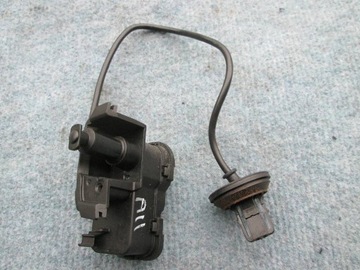 Shock absorber covers fuel tank 5c6810773e golf vii, фото
