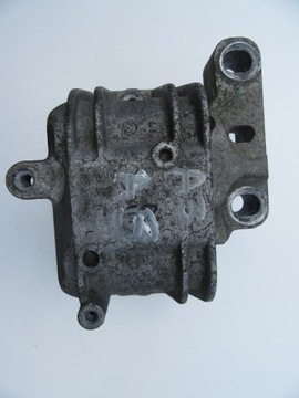 Кронштейн подушка двигуна audi a3 1.6 1k0199262l, фото