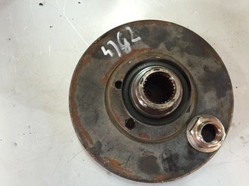 Fasteners shaft flange trooper monterey 4jg2 3. 1td, фото