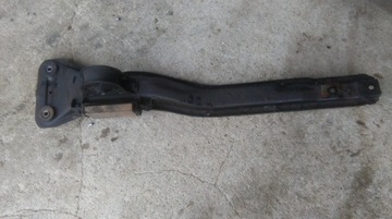 Mitsubishi grandis балка під двигун 2.0 did, фото