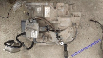 VOLVO V50 S40 C30 C70 крышка крышки коробки передач 30713875