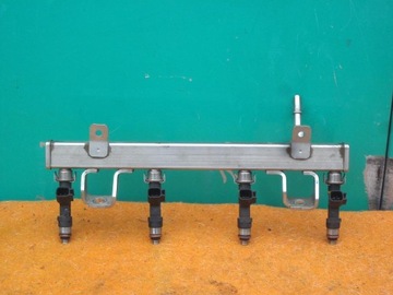 Mazda 1, 8 16v fuel rail mx5 mc vp6alu-aa, фото