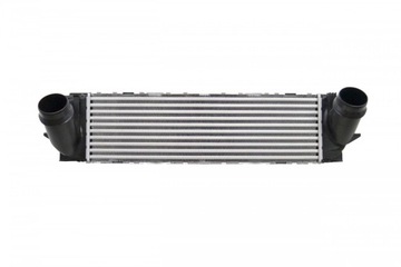 Новая радиатор интеркулер bmw x3 f25 x4 f26 18d 09- 17517823570 7823570, фото
