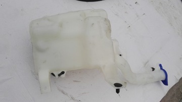 Ford mondeo mk5 hybrid washer fluid tank, фото