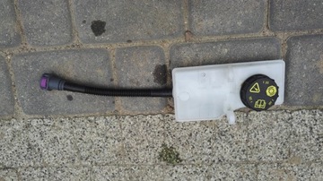 Ford kuga mk2 restyling tank brake fluid, фото