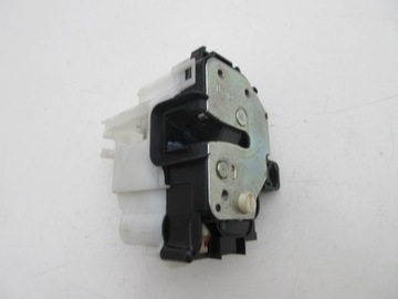 Door lock right rear door fiat panda 2 46803513, фото