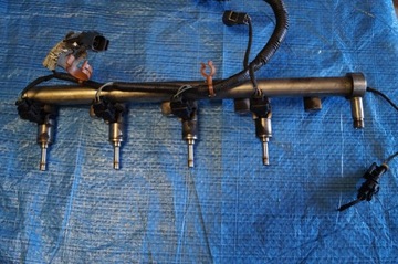 Ford galaxy mk3 fuel rail 2.0 ecoboost, фото