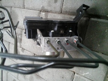 Suzuki ignis pump abs control unit new nodel 2 wd, фото
