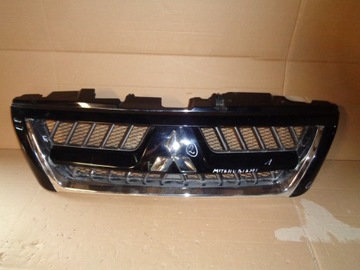Mitsubishi pajero 3 решетка рестайлинг 03- mn117713, фото