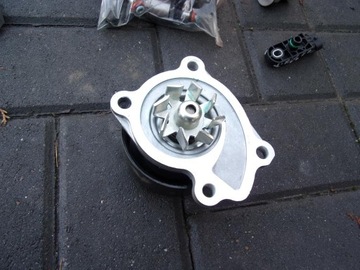 Qashqai j11 restyling 2018 water pump, фото
