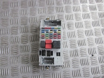 Fuse box 46552681 fiat punto 2 99 -, фото