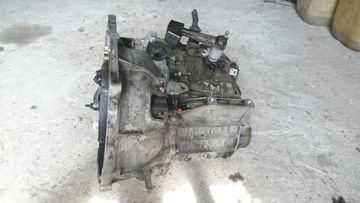 Mazda 3 2 1.6 d 09 - gearbox 6m5r7002yc, фото