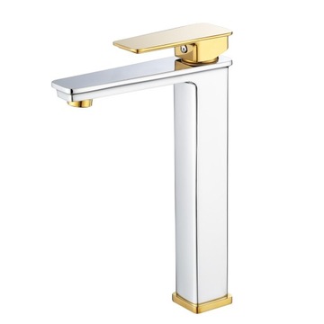 Washbasin faucet wall-mounted royal orderlies chrome, фото