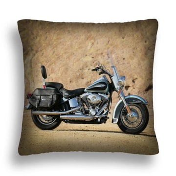 PODUSZKA MOTOR 10 HARLEY NA PIASKU W GÓRACH SAKWY