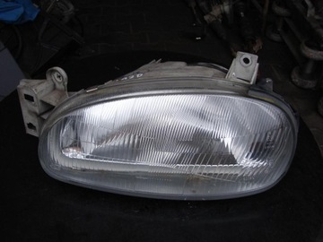 Lampa przednia lewa Mazda 121 DB 1,3B