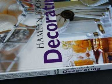 HAMLYN BOOK OF DECORATING АЛЬБОМ