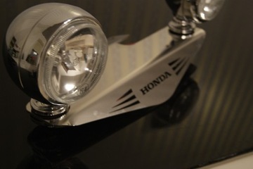 Кронштейн рамы для ламп Honda Shadow 125