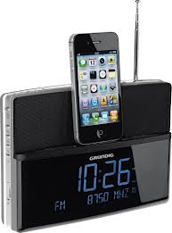 GRUNDIG RADIOBUDZIK SONOCLOCK 990IP