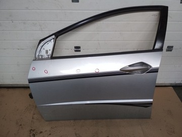 CIVIC VIII UFO DVEŘE LEVÝ PŘEDNÍ STŘÍBRNÉ