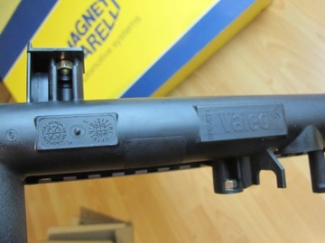 охладитель воды Opel Vectra B 2.2 16V Magneti Marelli