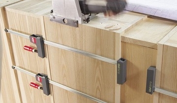 Струбцина для столярных работ Bessey 160/80 по всей поверхности