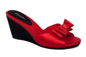 Eleganckie pantofle domowe. Prezent dla kobiety. 9