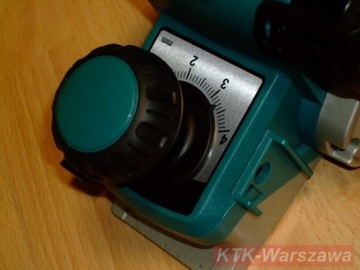 Рубанок MAKITA KP0810C 1050Вт 82мм