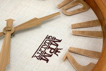 Zegar ścienny drewniany- tarcza tekstylna E07.3660