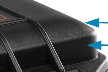 Сдаваемый багаж: бронированный чемодан Peli Air 1615.